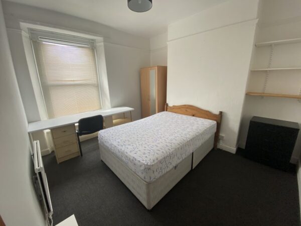 6 BED - 17 Finsbury Terrace, Brynmill, Swansea