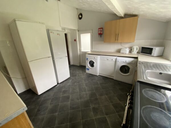 6 BED - 17 Finsbury Terrace, Brynmill, Swansea