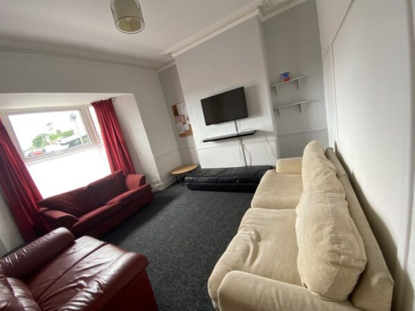 6 BED - 17 Finsbury Terrace, Brynmill, Swansea