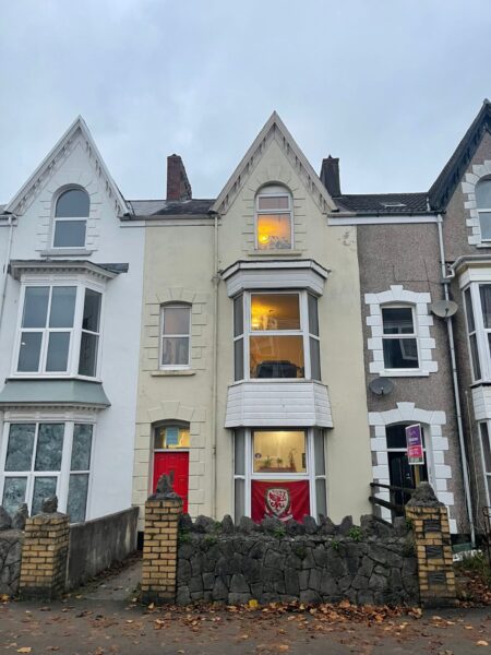 6 Bed -10 Eaton Crescent, Uplands, Swansea, SA1 4QJ
