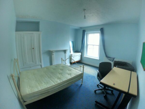 2 BED - 92 Bryn Road, Brynmill, Swansea, SA2 0AS