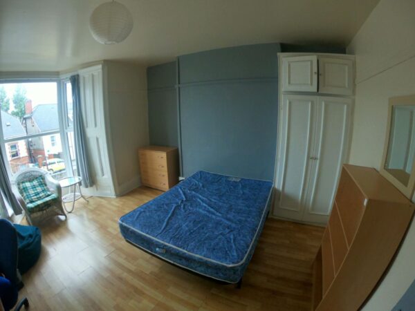 2 Bed Flat - Bryn Road, Brynmill, Swansea, SA2 0AS