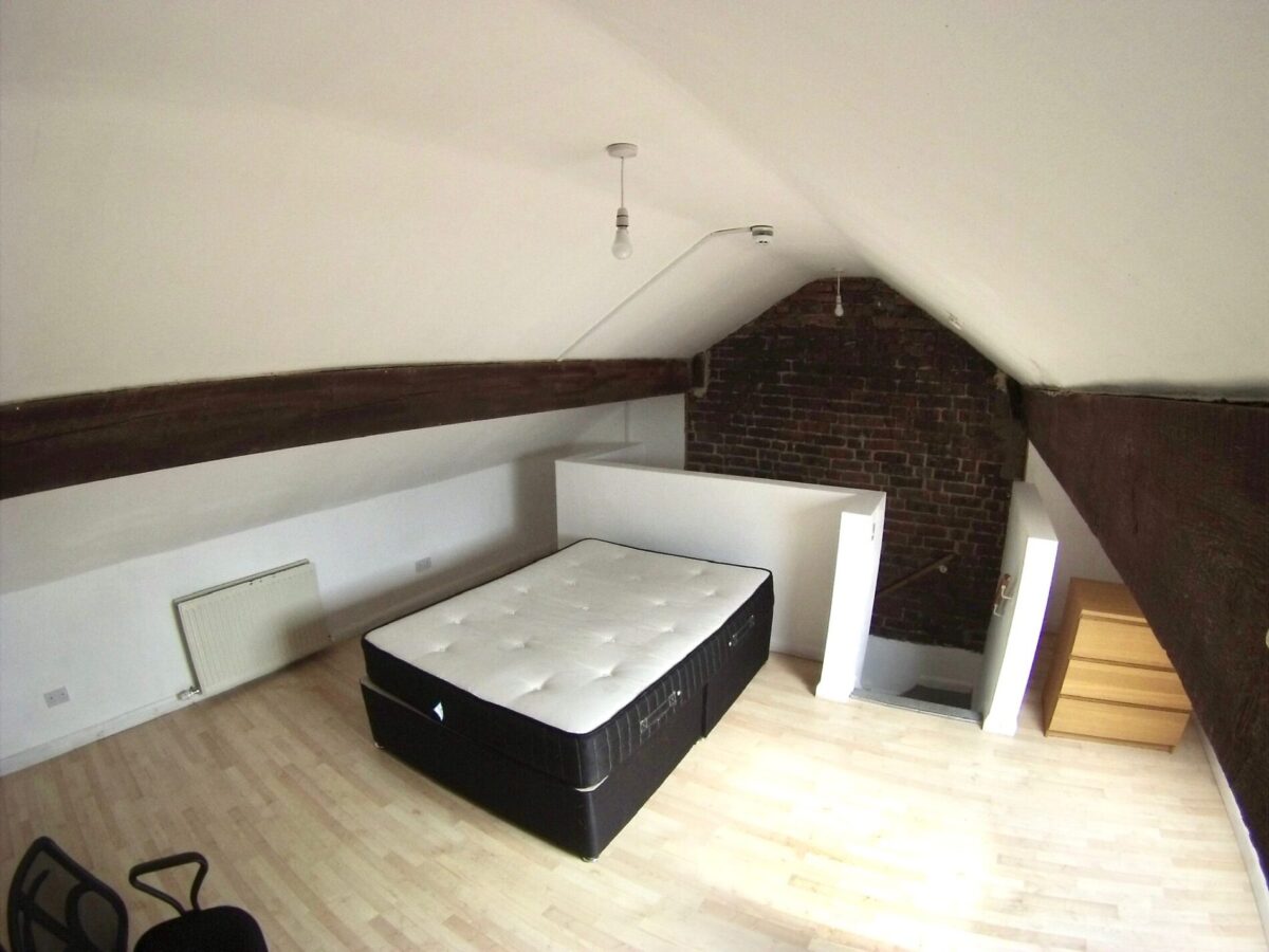 8 BED - 86 Bryn Road, Brynmill, Swansea, SA2 0AS