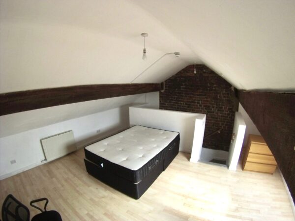 8 BED - 86 Bryn Road, Brynmill, Swansea, SA2 0AS