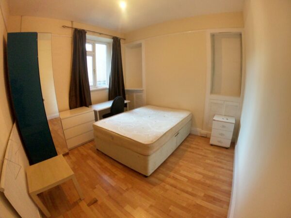 6 BED - 19 King Edward Road, Brynmill, Swansea, SA1 4LL