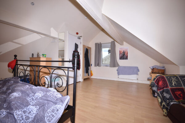 7 BED - 6 Glanmor Road, Uplands, Swansea, SA2 0PT