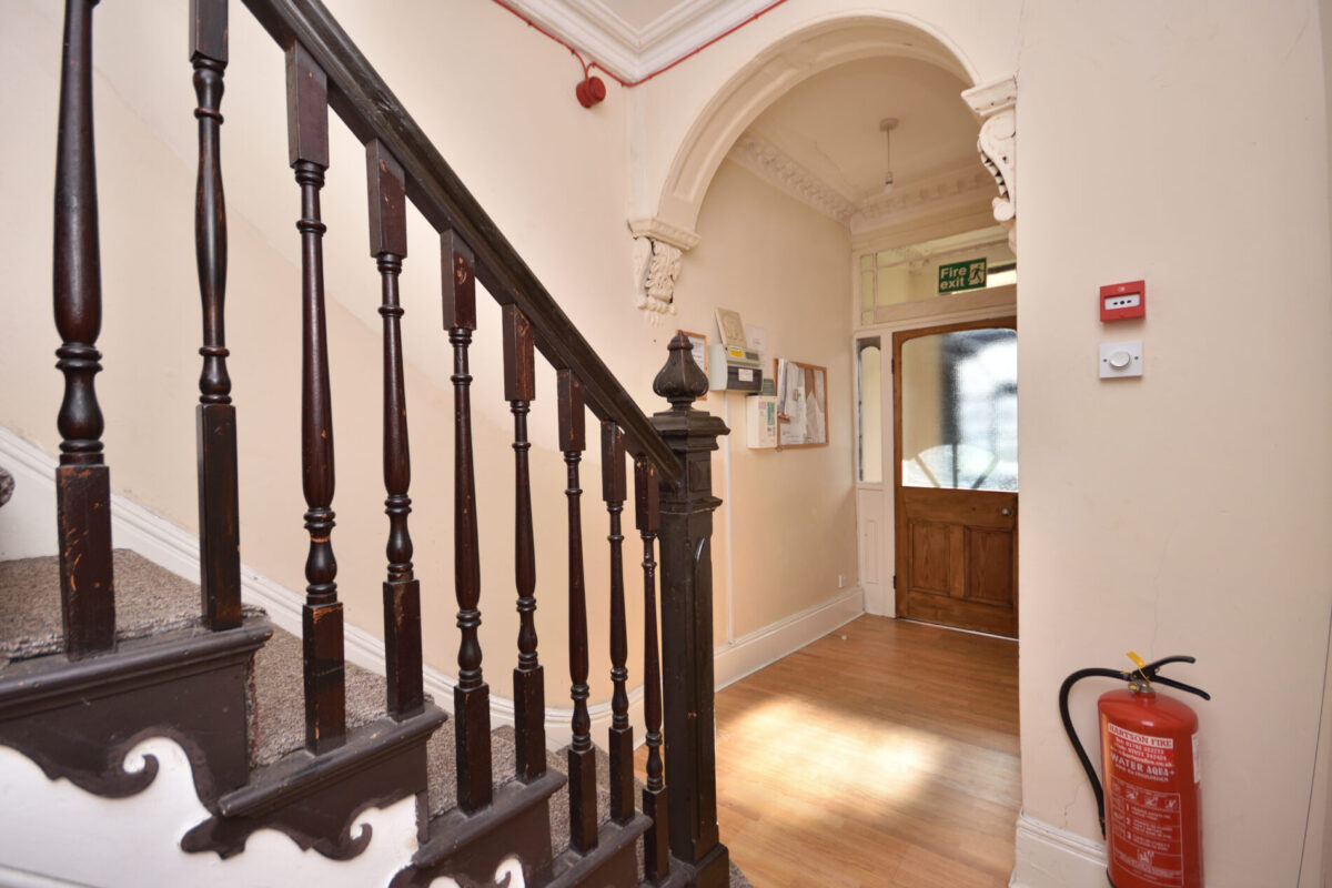 7 BED - 6 Glanmor Road, Uplands, Swansea, SA2 0PT