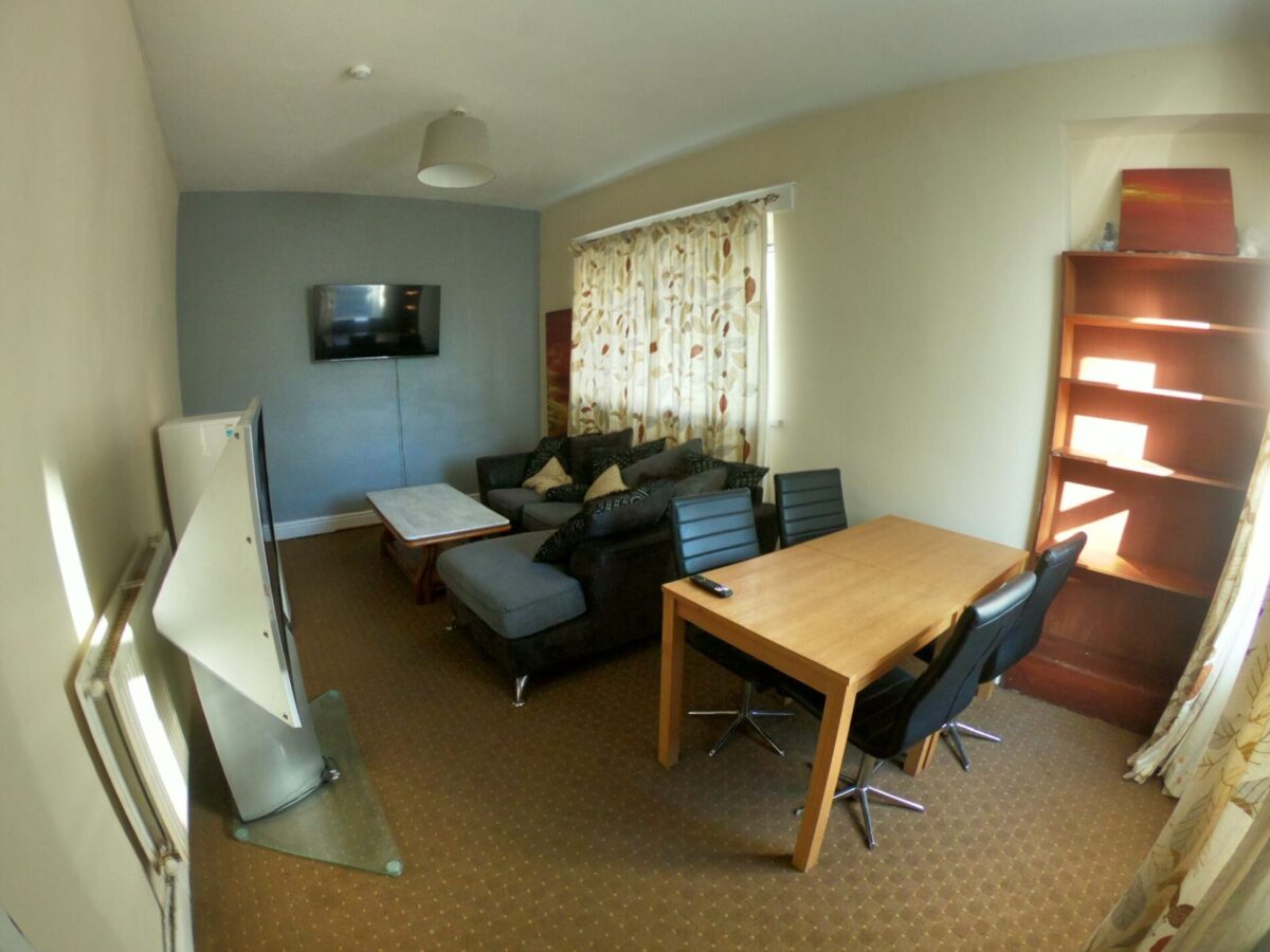 6 BED - 19 King Edward Road, Brynmill, Swansea, SA1 4LL