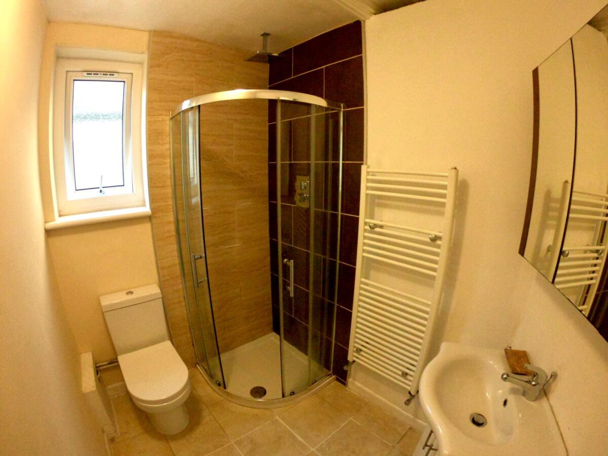 6 Bed -10 Eaton Crescent, Uplands, Swansea, SA1 4QJ