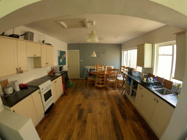 8 BED - 86 Bryn Road, Brynmill, Swansea, SA2 0AS