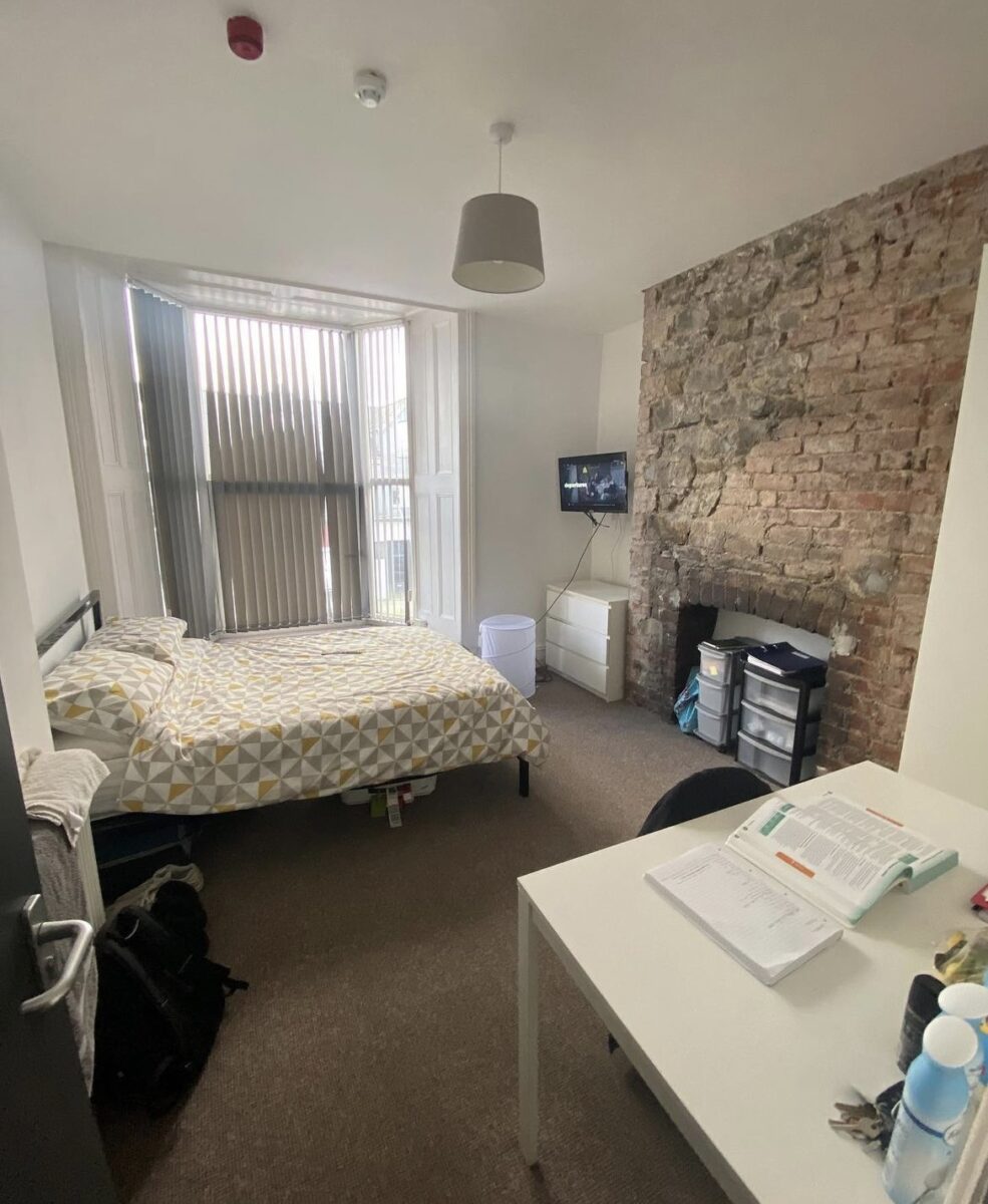 75A Uplands Crescent, Uplands, Swansea, SA2 0EX