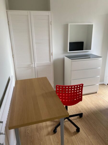 3 BED FLAT - 3 Finsbury Terrace, Brynmill, Swansea, SA2 0AH