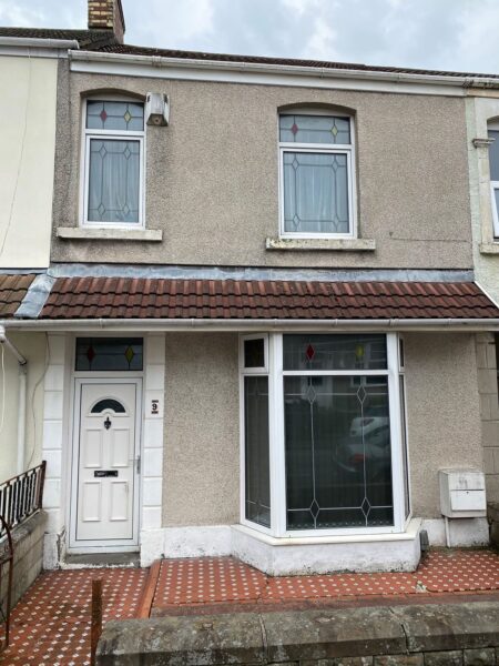 5 BED - 9 Penbryn Terrace, Brynmill, Swansea, SA2 0DA