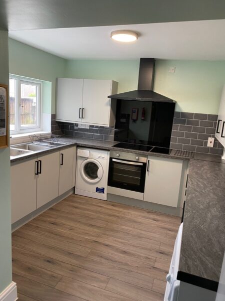 6 BED - 10 Alexandra Terrace, Brynmill, Swansea, SA2 0DU