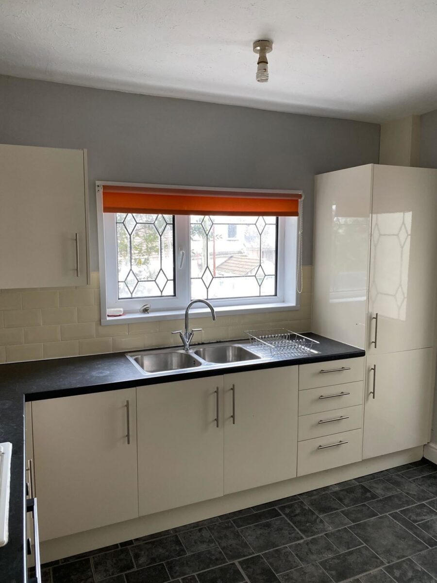 5 BED - 9 Penbryn Terrace, Brynmill, Swansea, SA2 0DA
