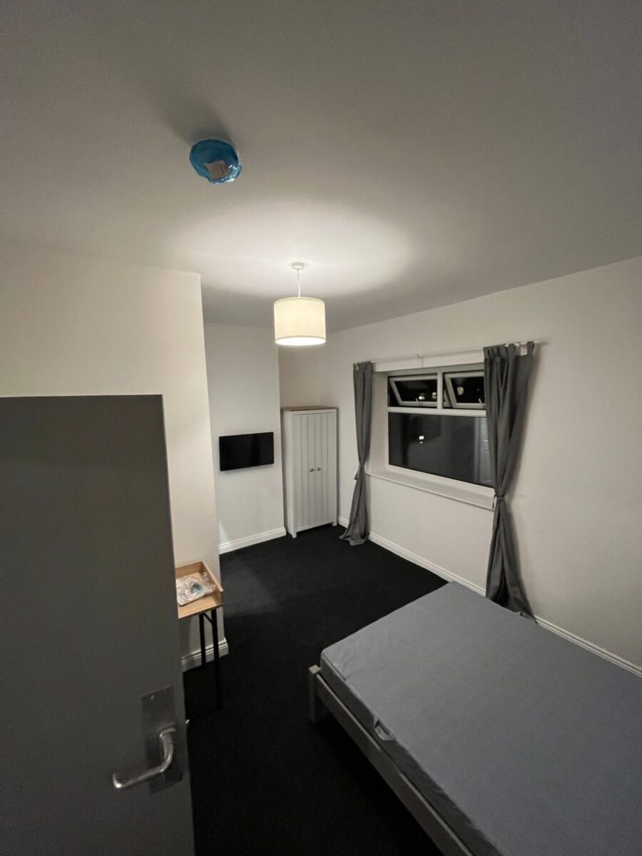 5 BED - 115 King Edward Road, Brynmill, SA1 4LU
