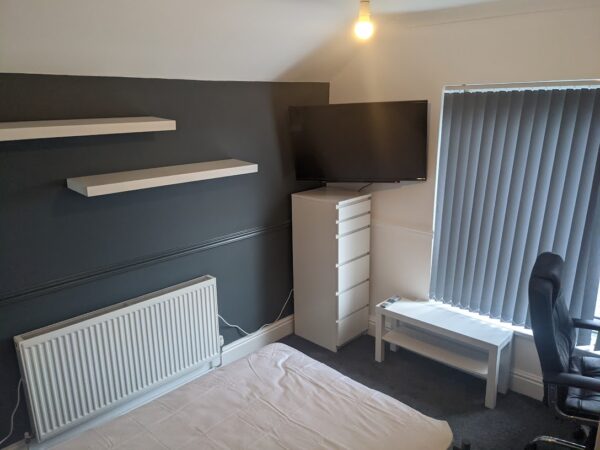 8 BED - 63A Uplands Crescent, Uplands, Swansea, SA2 0EY