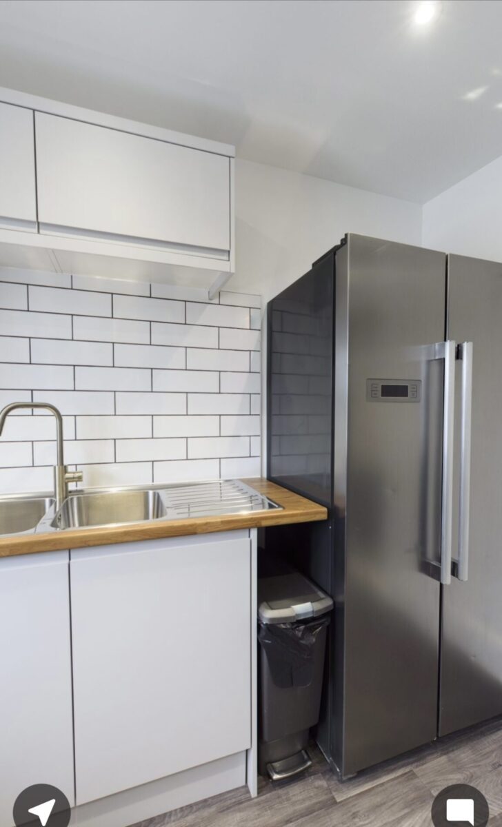 8 BED - 63A Uplands Crescent, Uplands, Swansea, SA2 0EY