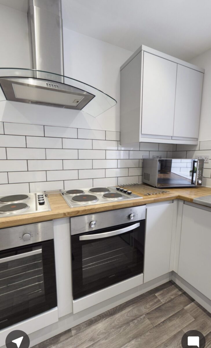 8 BED - 63A Uplands Crescent, Uplands, Swansea, SA2 0EY