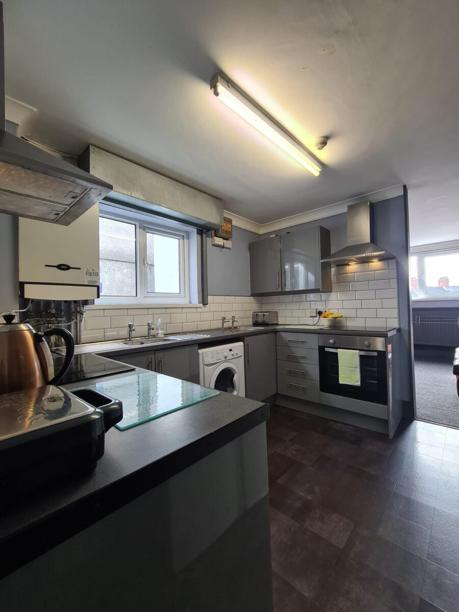 71A Uplands Crescent, Uplands, Swansea, SA2 0EY