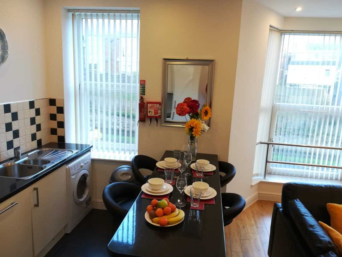 Flat C, 9 Sketty Road, Uplands, Swansea, SA2 0EU