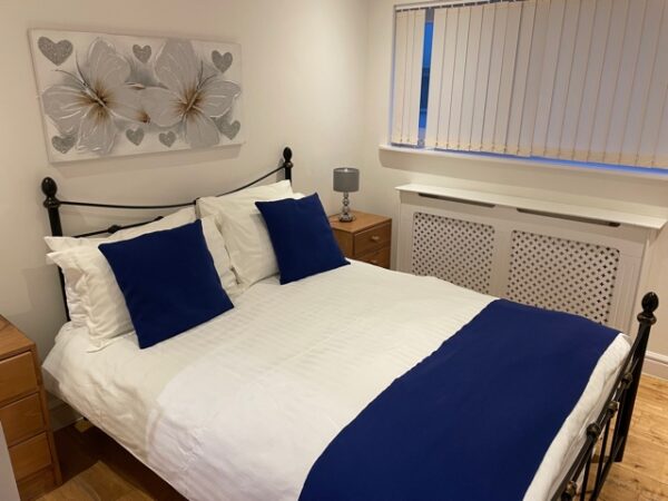 Flat B, 9 Sketty Road, Uplands, Swansea, SA2 0EU