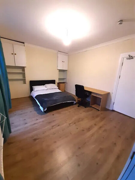 20 Rhyddings Park Road, Brynmill, Swansea, SA2 0AQ