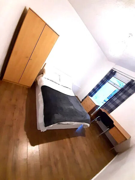 20 Rhyddings Park Road, Brynmill, Swansea, SA2 0AQ