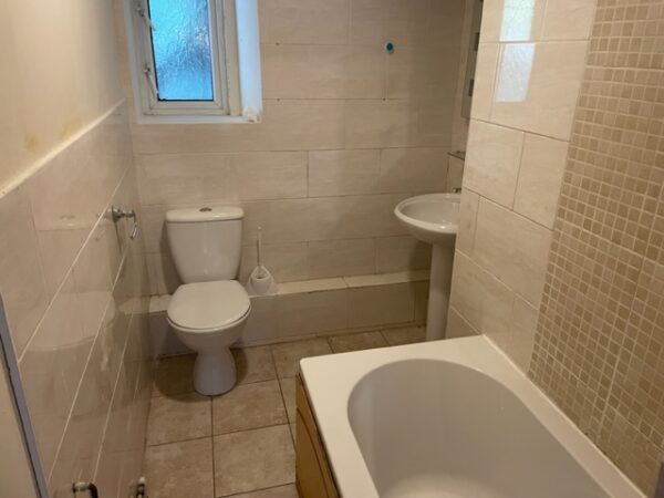 Ground Floor Flat, 74 St Helens Avenue, Brynmill, Swansea, SA1 4NN