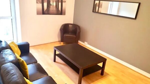 4 BED - 128B Eaton Crescent, Uplands, Swansea, SA1 4QR