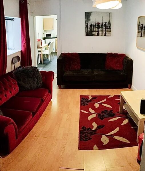 5 BED - 31 Nicholl Street, Swansea, SA1 4HF