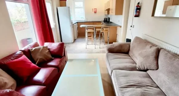 5 BED - 127 St Helens Avenue, Brynmill, Swansea, SA1 4NW
