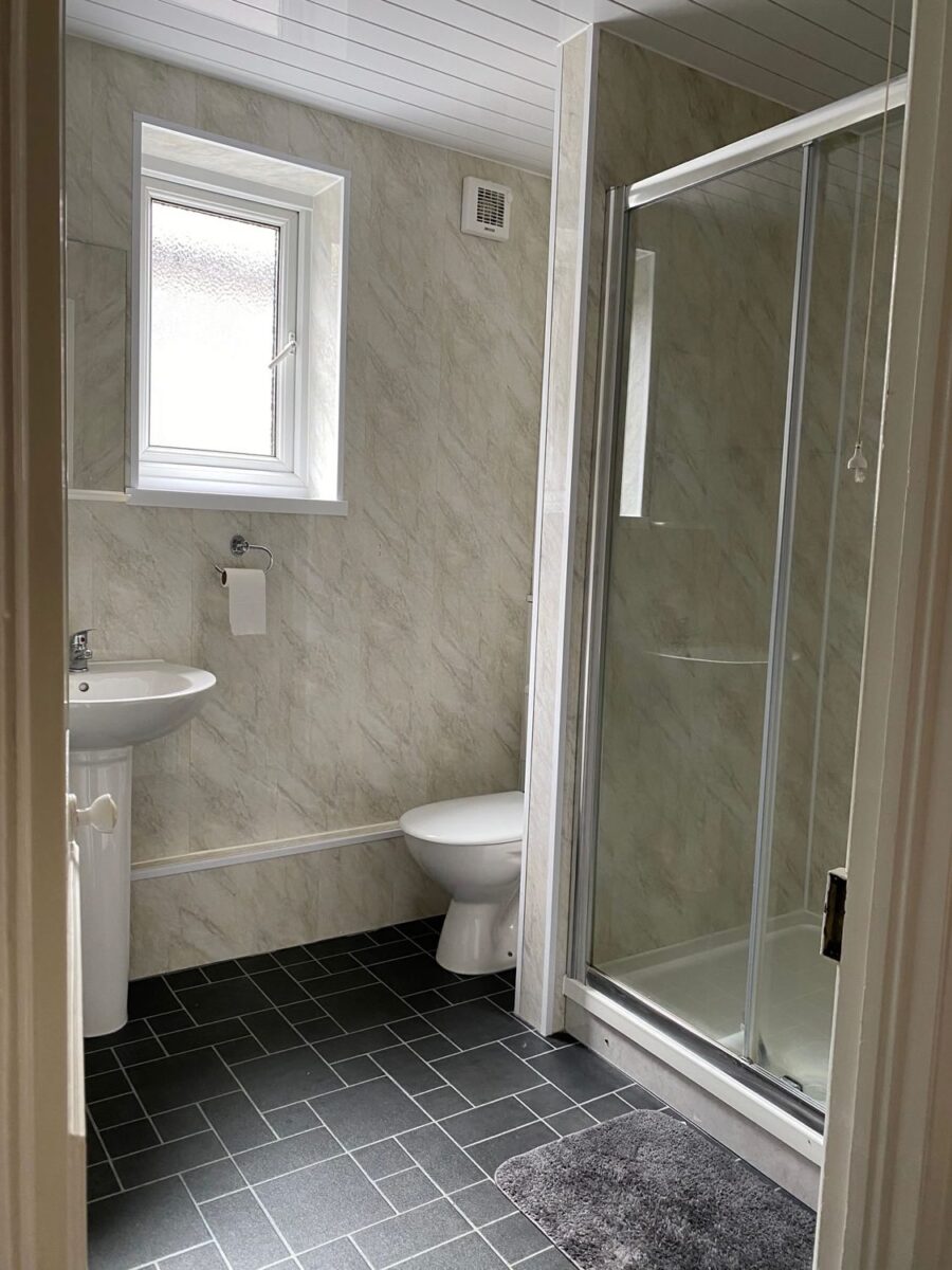 5 BED - 28 Alexandra Terrace, Brynmill, Swansea, SA2 0DU