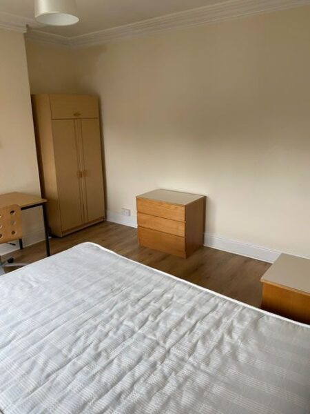 6 BED - 31 Beechwood Road, Uplands, Swansea, SA2 0JD