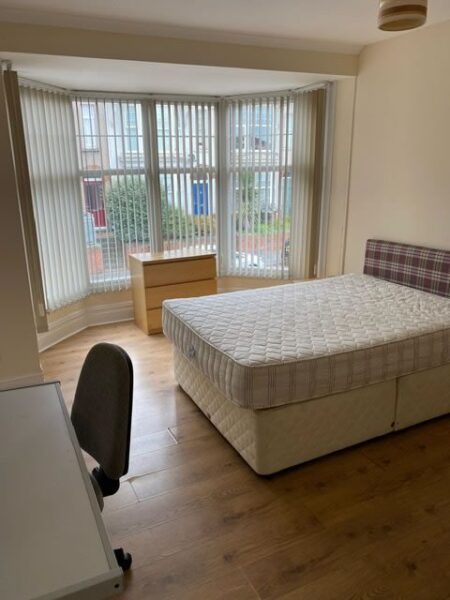 6 BED - 31 Beechwood Road, Uplands, Swansea, SA2 0JD