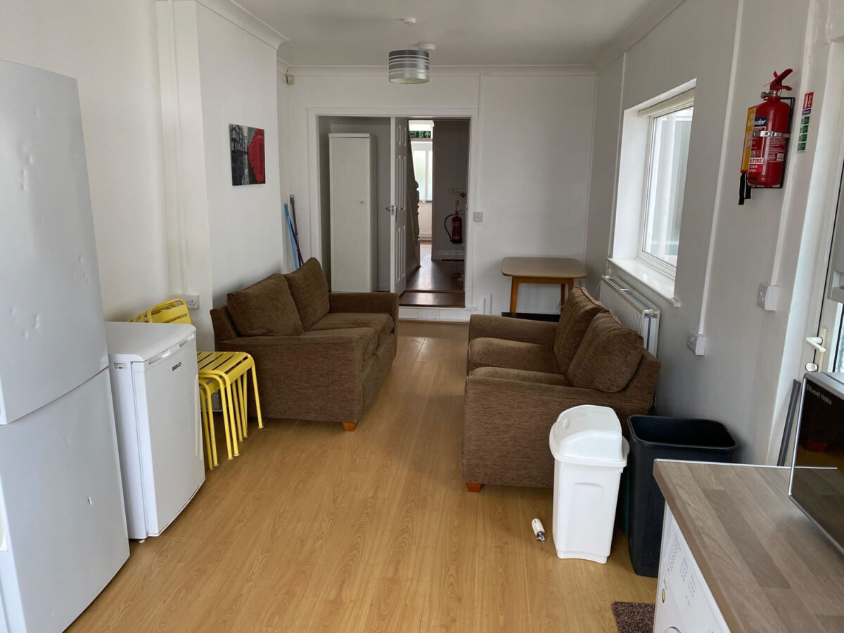 5 BED - 32 Alexandra Terrace, Brynmill, Swansea, SA2 0DU