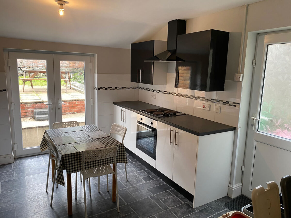 5 BED - 35 Alexandra Terrace, Brynmill, Swansea, SA2 0DU
