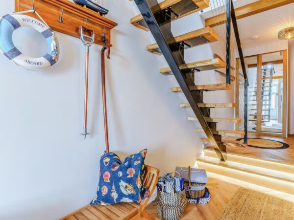 2 BED - 472 Mumbles Road, Mumbles, Swansea, SA3 4DW