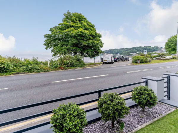 2 BED - 472 Mumbles Road, Mumbles, Swansea, SA3 4DW