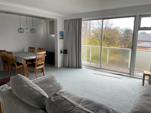 2 BED - 29 Brynfield Court, Langland, Swansea, SA3 4TF