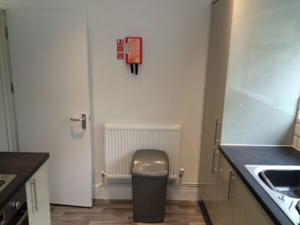 4 BED - 29 Rhyddings Park Road, Brynmill, Swansea, SA2 0AQ