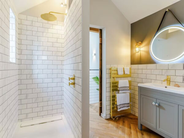 2 BED - 472 Mumbles Road, Mumbles, Swansea, SA3 4DW