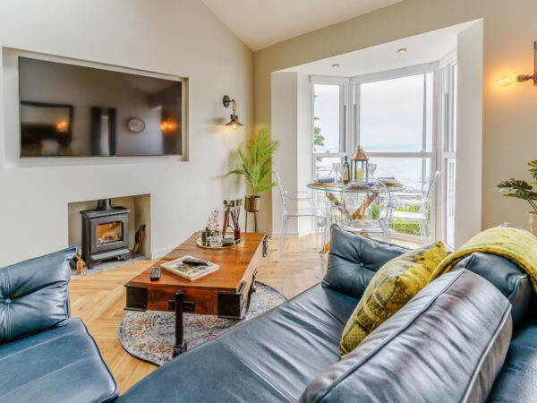 2 BED - 472 Mumbles Road, Mumbles, Swansea, SA3 4DW