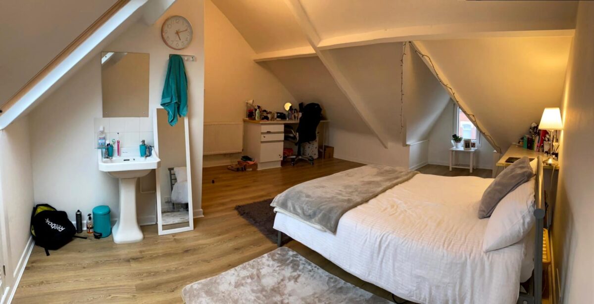 6 BED - 17 Mirador Crescent, Uplands, Swansea, SA2 0QX