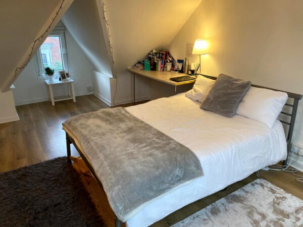 6 BED - 17 Mirador Crescent, Uplands, Swansea, SA2 0QX