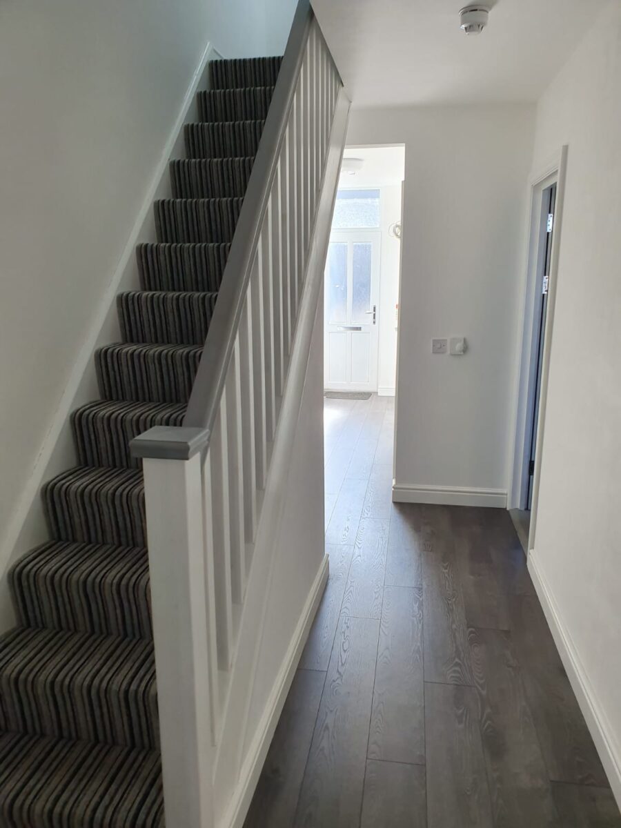 5 BED - 20 Phillips Parade, Brynmill, Swansea, SA1 4JL