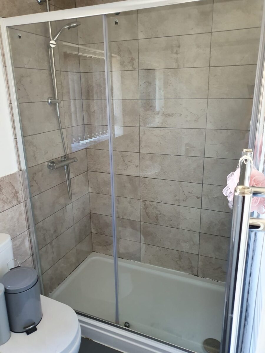 5 BED - 20 Phillips Parade, Brynmill, Swansea, SA1 4JL