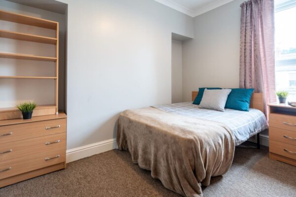 9 BED - 24 Brunswick Street, Swansea, SA1 4JP