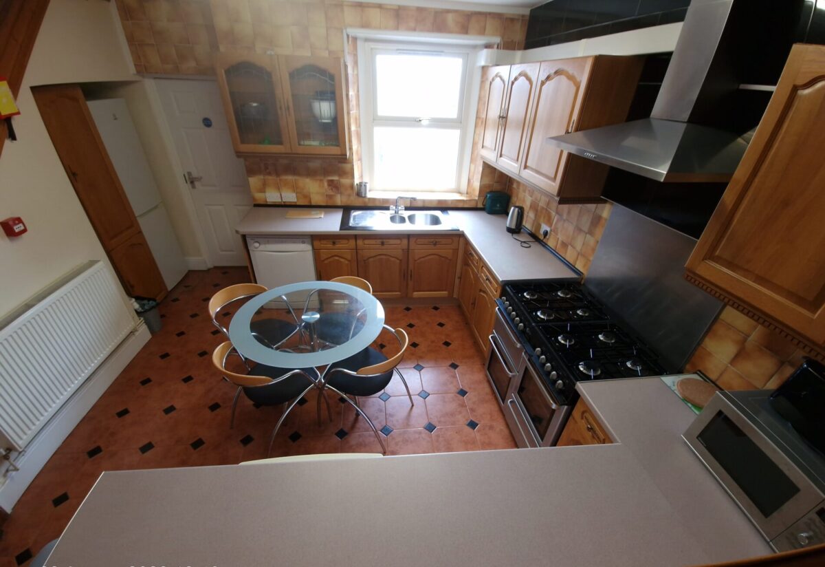6 BED - 47 Kilvey Terrace, St Thomas, Swansea, SA1 8BA