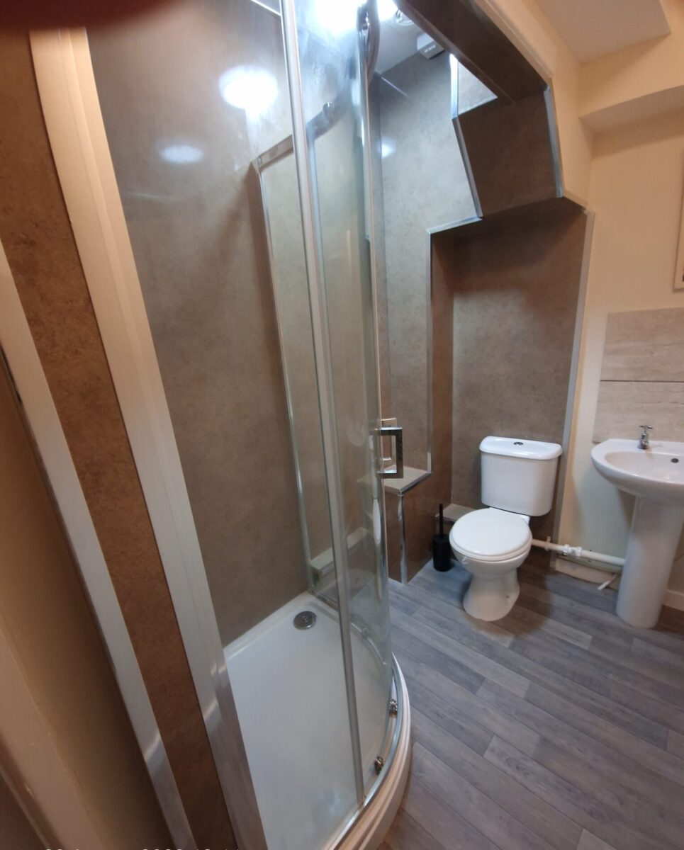 6 BED - 47 Kilvey Terrace, St Thomas, Swansea, SA1 8BA